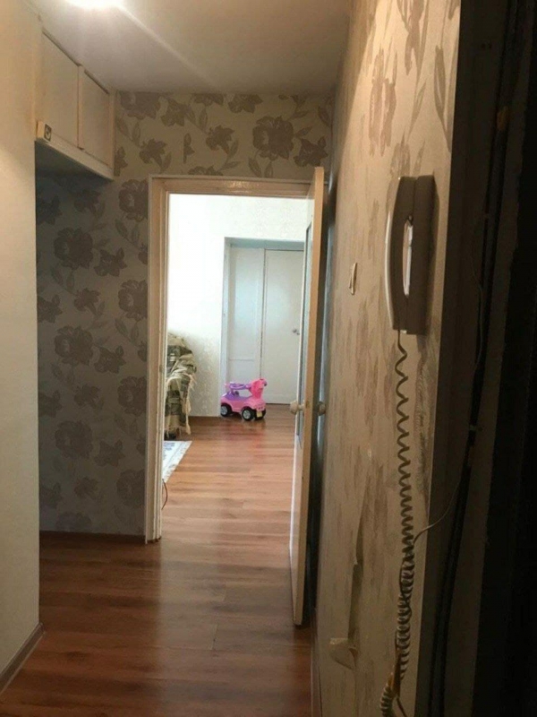 Продаю 2-к квартиру (46 м²) в Бишкеке