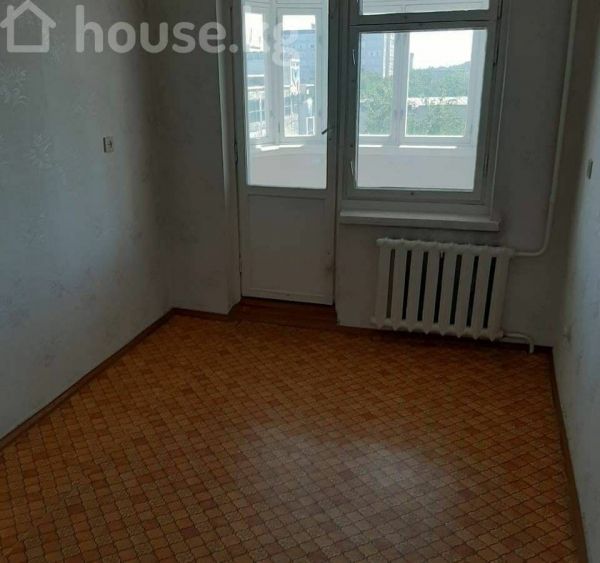 Продаю 3-к квартиру (73 м²) в Бишкеке