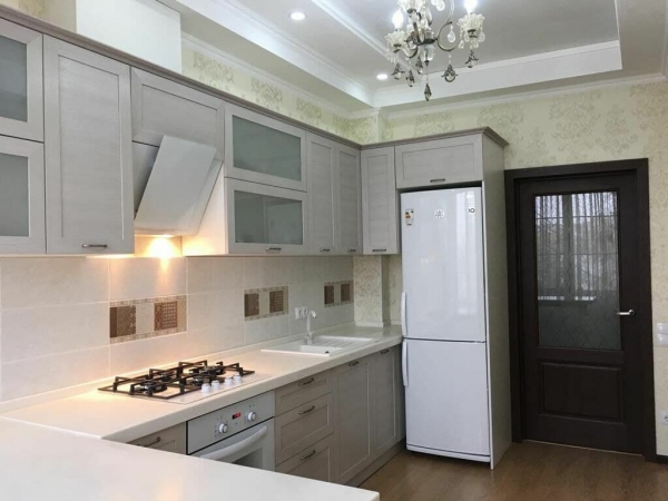 Продаю 2-к квартиру (64 м²) в Бишкеке