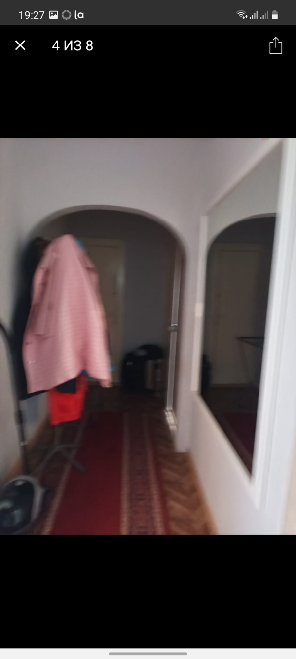 Продаю 4-к квартиру (1 м²) в Бишкеке