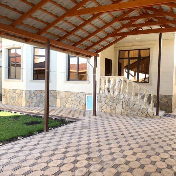 Продаю 4-к дом (190 м²) в Бишкеке