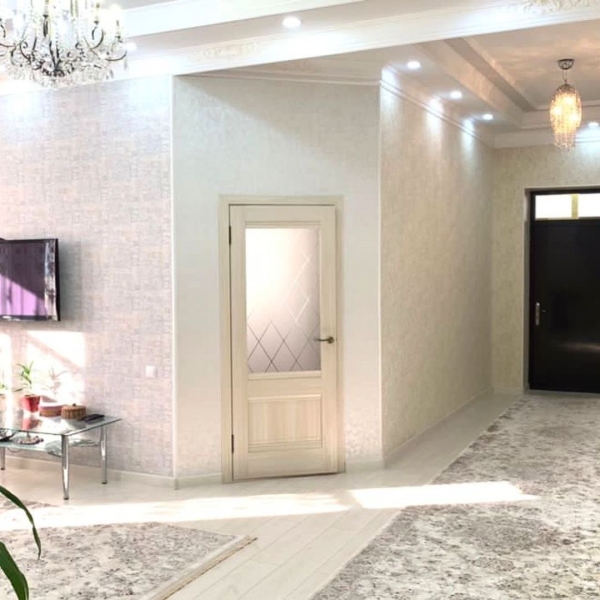 Продаю 4-к дом (190 м²) в Бишкеке