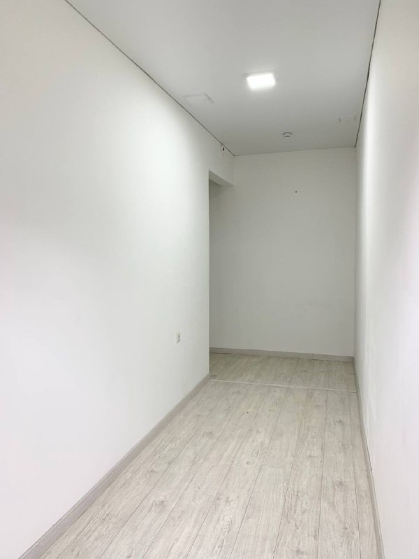 Продаю 1-к офис (26 м²) в Бишкеке