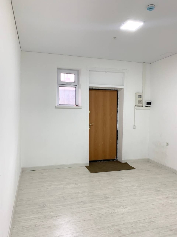Продаю 3-к офис (53 м²) в Бишкеке