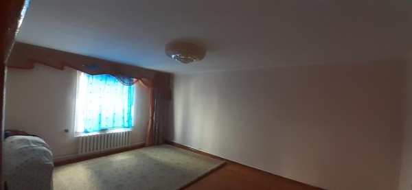 Продаю 8-к дом (250 м²) в Джалал-Абаде
