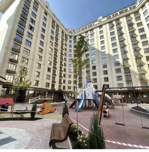 Продаю 2-к квартиру (70 м²) в Бишкеке