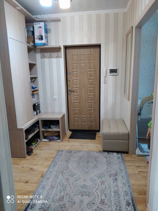 Продаю 3-к квартиру (69 м²) в Бишкеке