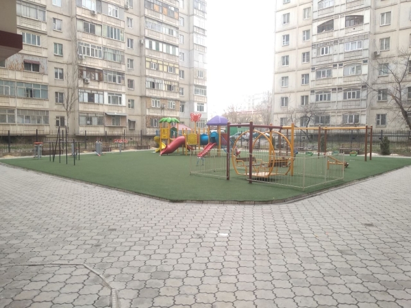 Продаю 2-к квартиру (64 м²) в Бишкеке