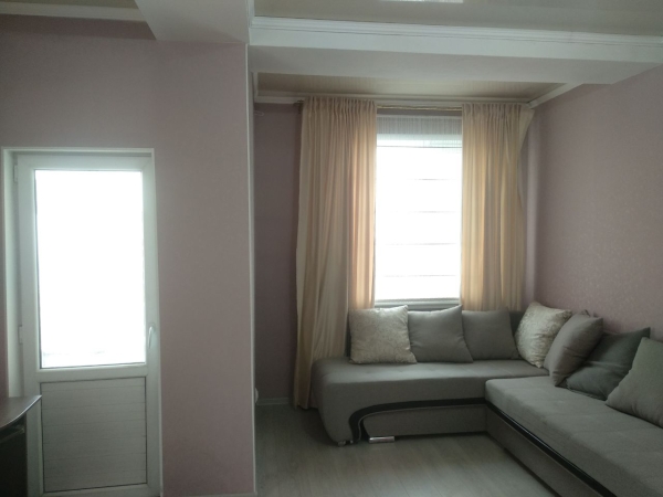 Продаю 2-к квартиру (64 м²) в Бишкеке