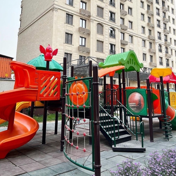 Продаю 3-к квартиру (226 м²) в Бишкеке