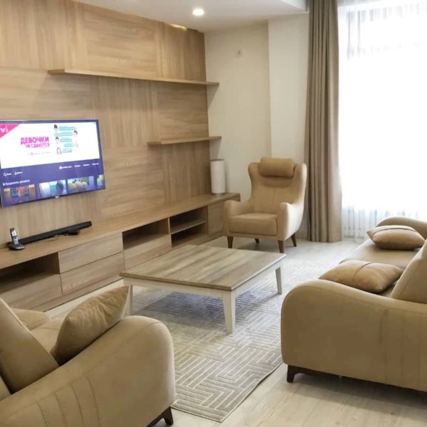 Продаю 3-к квартиру (226 м²) в Бишкеке