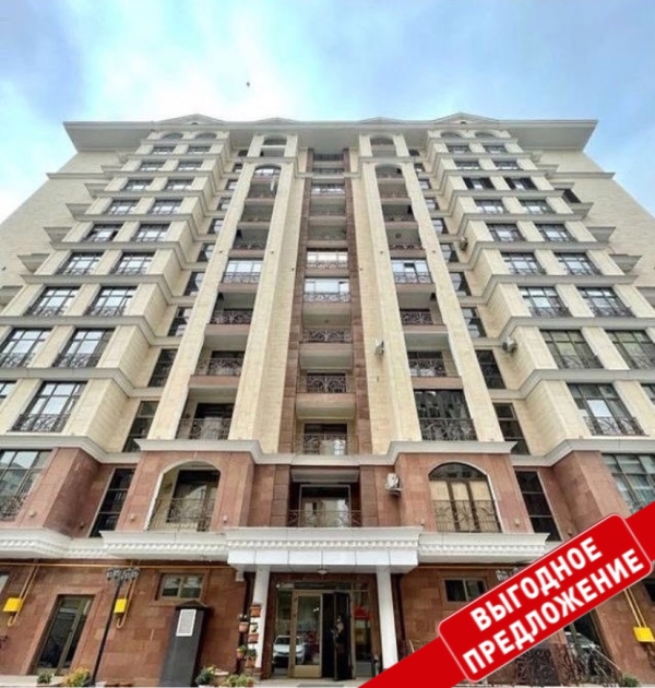 Продаю 3-к квартиру (226 м²) в Бишкеке