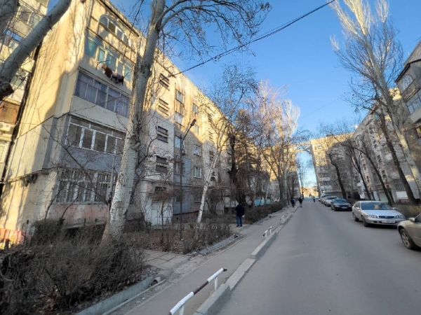 Продаю 2-к квартиру (48 м²) в Бишкеке
