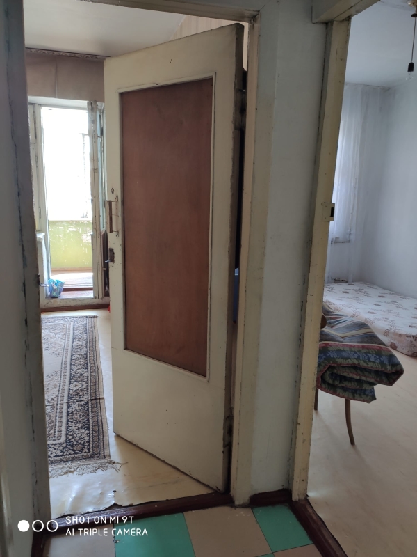 Продаю 3-к квартиру (300 м²) в Бишкеке