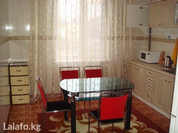 Сдаю 3-к квартиру (135 м²) в Бишкеке