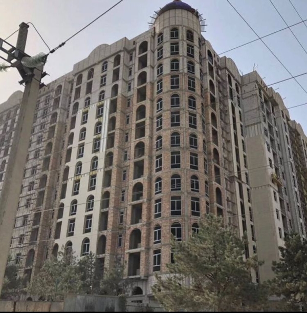 Продаю 2-к квартиру (88 м²) в Бишкеке