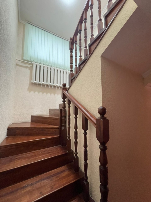 Продаю 8-к дом (173 м²) в Бишкеке