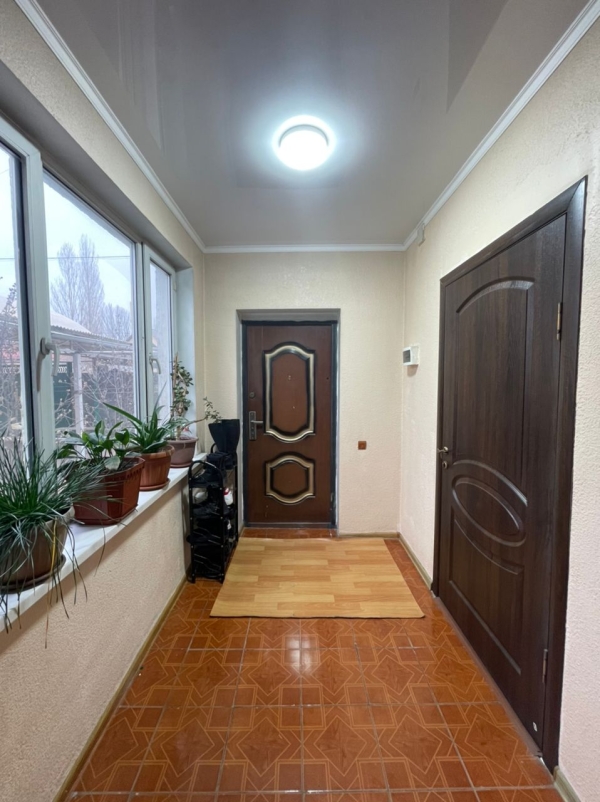 Продаю 8-к дом (173 м²) в Бишкеке