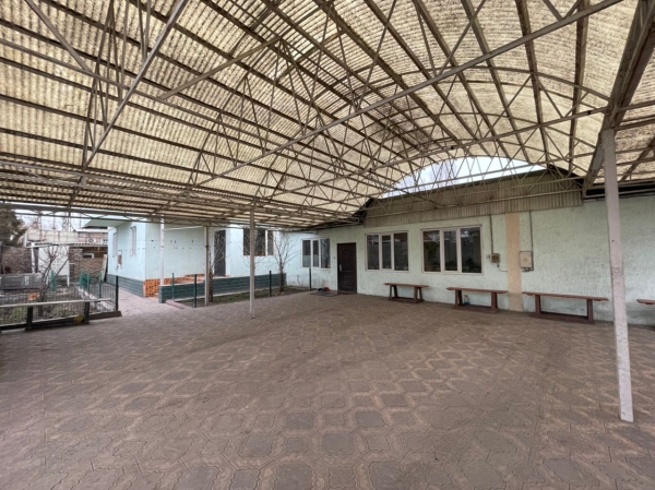 Продаю 8-к дом (173 м²) в Бишкеке