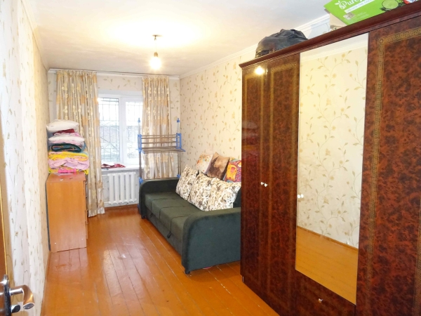 Продаю 2-к квартиру (41 м²) в Бишкеке