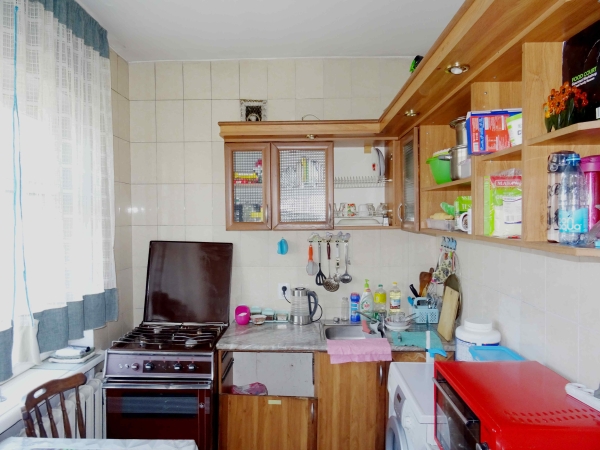 Продаю 4-к квартиру (76 м²) в Бишкеке