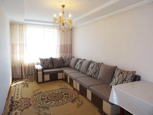 Продаю 4-к квартиру (83 м²) в Бишкеке