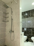 Продаю 3-к квартиру (140 м²) в Бишкеке