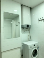 Продаю 3-к квартиру (140 м²) в Бишкеке