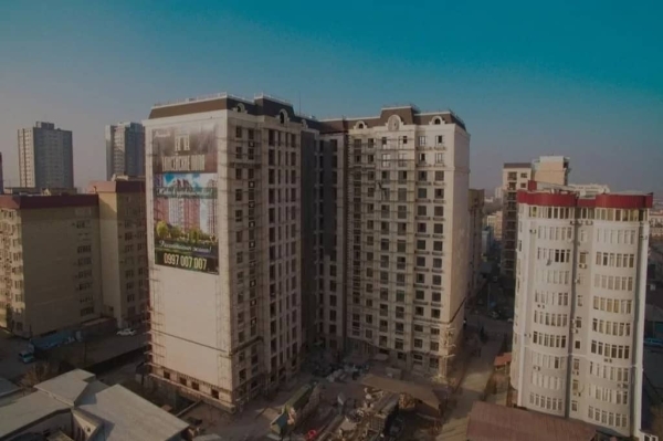 Продаю 2-к квартиру (87 м²) в Бишкеке