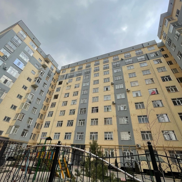 Продаю 2-к квартиру (77 м²) в Бишкеке