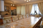 Продаю 6-к квартиру (200 м²) в Бишкеке