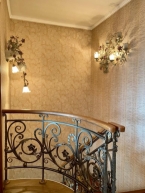 Продаю 6-к квартиру (200 м²) в Бишкеке