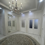 Продаю 3-к квартиру (135 м²) в Бишкеке