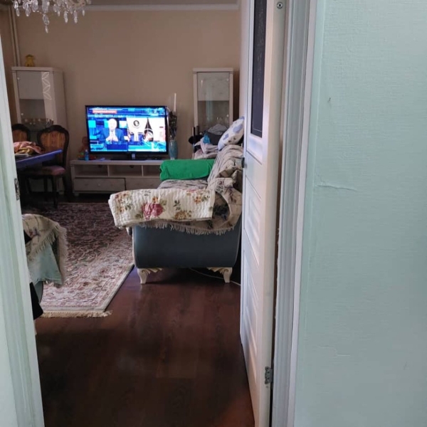 Продаю 2-к квартиру (58 м²) в Бишкеке