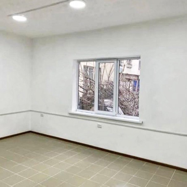 Продаю 4-к офис (150 м²) в Бишкеке