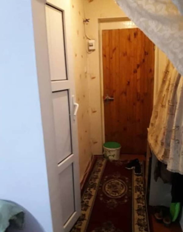 Продаю 2-к квартиру (40 м²) в Бишкеке
