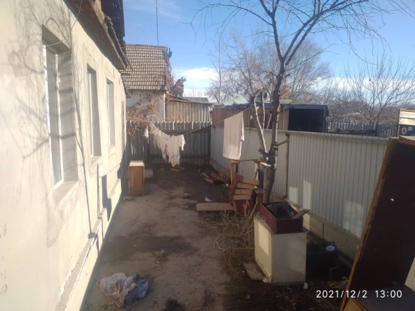 Продаю 3-к дом (35 м²) в Бишкеке
