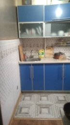Продаю 2-к квартиру (48 м²) в Бишкеке