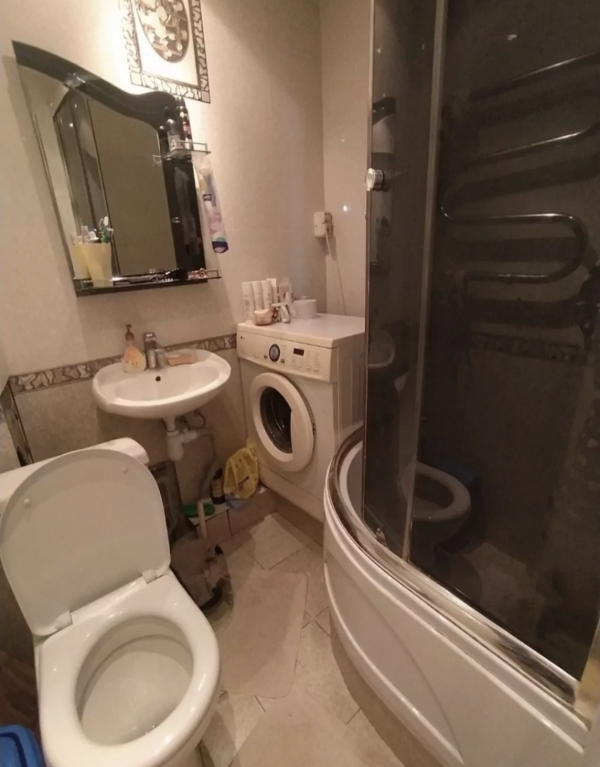 Продаю 2-к квартиру (48 м²) в Бишкеке