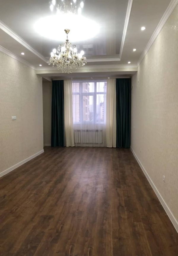 Продаю 2-к квартиру (64 м²) в Бишкеке