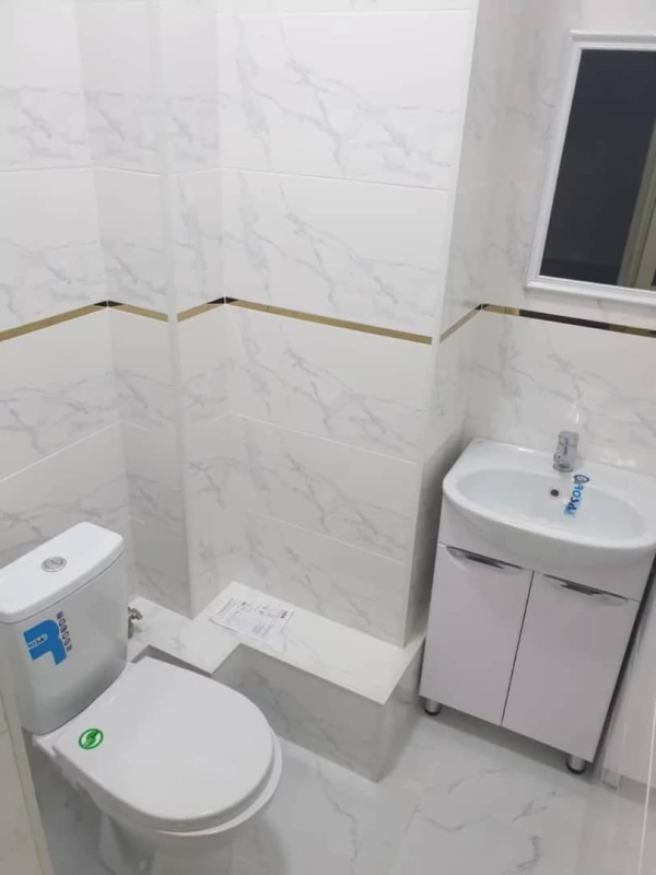 Продаю 2-к квартиру (64 м²) в Бишкеке