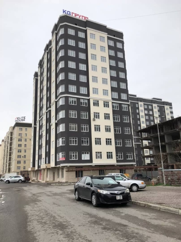 Продаю 2-к квартиру (64 м²) в Бишкеке