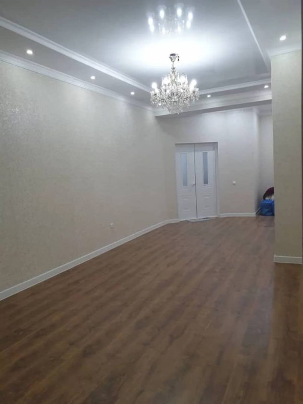 Продаю 2-к квартиру (64 м²) в Бишкеке