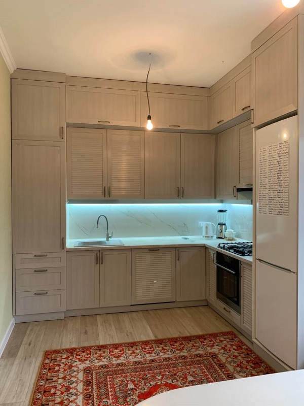 Сдаю 6-к дом (190 м²) в Бишкеке
