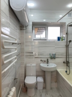 Сдаю 6-к дом (190 м²) в Бишкеке
