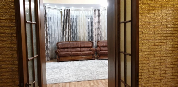 Сдаю 6-к дом (295 м²) в Бишкеке
