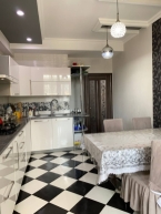 Продаю 3-к квартиру (116 м²) в Бишкеке