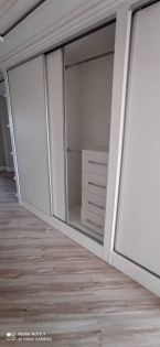 Продаю 4-к квартиру (170 м²) в Бишкеке