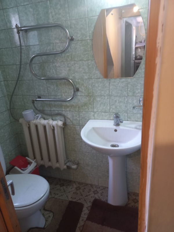 Продаю 4-к дом (140 м²) в Бишкеке