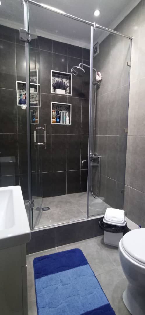 Продаю 1-к квартиру (44 м²) в Бишкеке